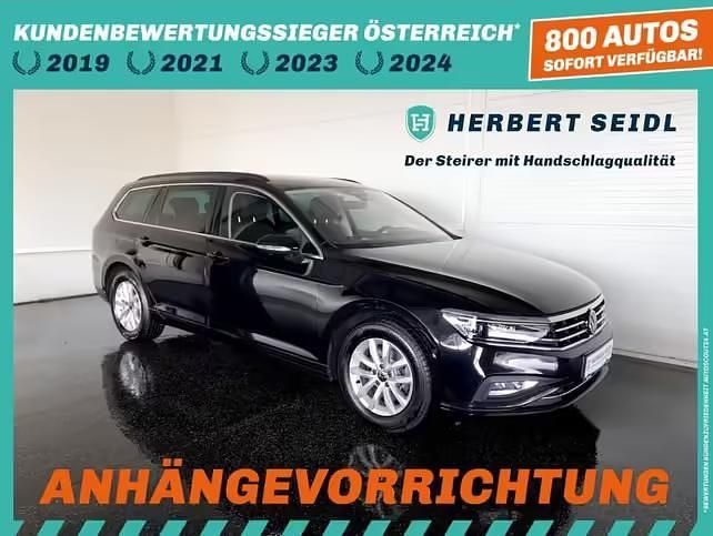 Gebraucht VW Passat Business 150 PS (110 kW) 2022 Deepblackperleffect Kombi
