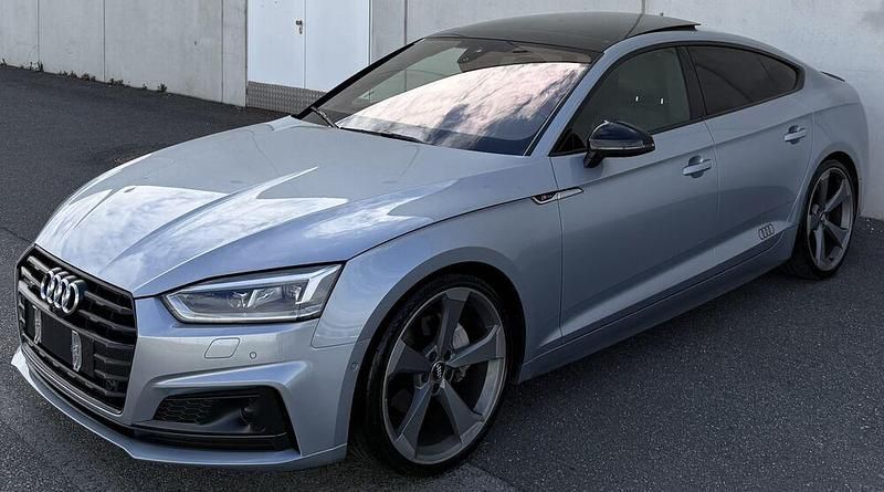 Silber Gebraucht 2019 Audi A5 Sport Limousine | € 36.990 (Fairer Preis) - Bild 1/4