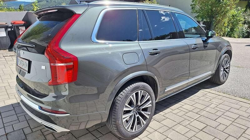 Braun Gebraucht 2020 Volvo XC90 R-Design SUV | € 24.900 - Bild 1/4