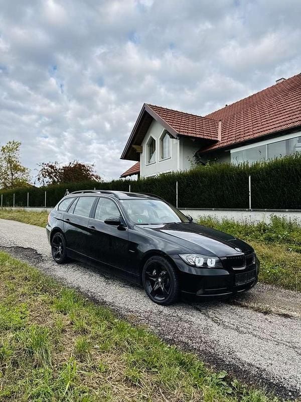 Gebraucht 2006 BMW 330 Kombi | € 9.380 (Guter Preis) - Bild 1/4