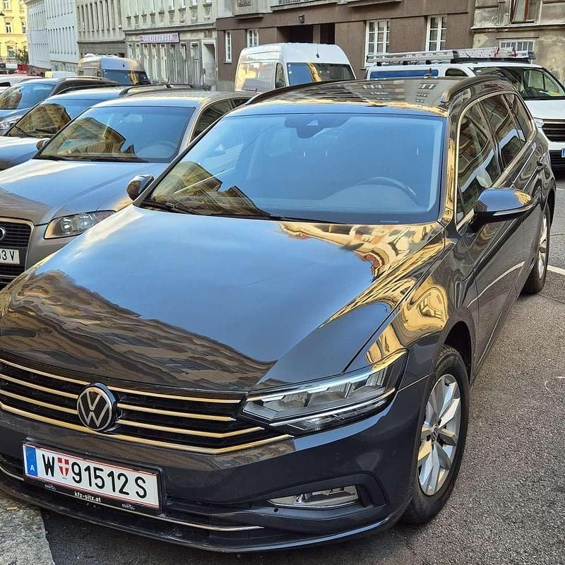 Gebraucht VW Passat Elegance 150 PS (110 kW) 2021 Grau Limousine
