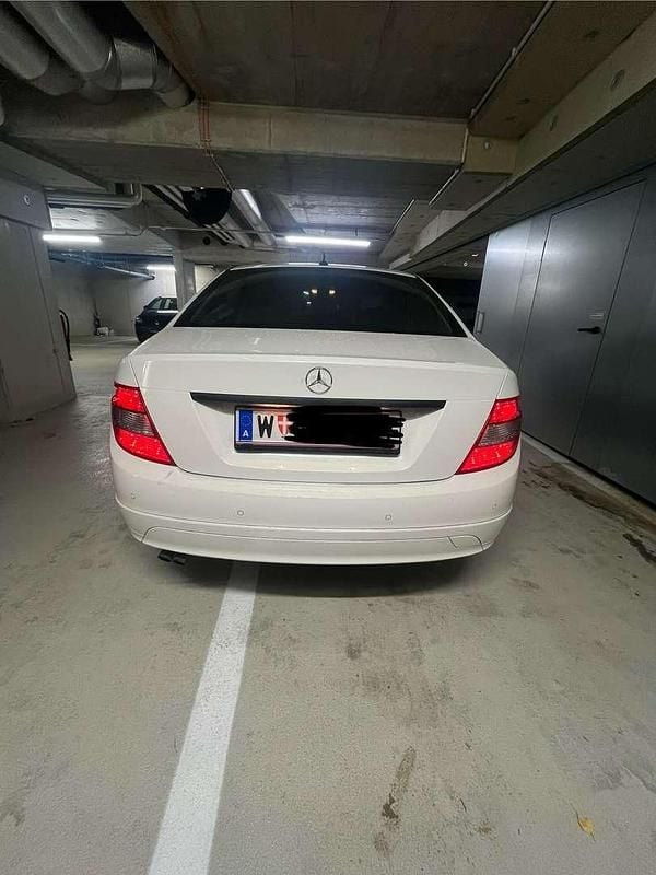 Gebraucht Mercedes C200 136 PS (100 kW) 2009 Limousine