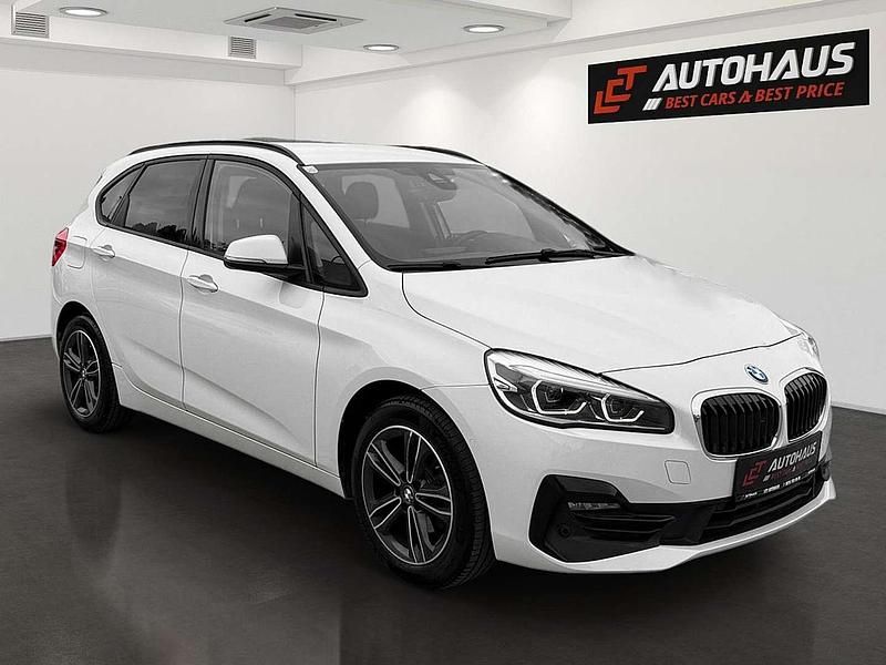 Gebraucht BMW 218 Basis 136 PS (100 kW) 2021 Weiß Van / Kleinbus