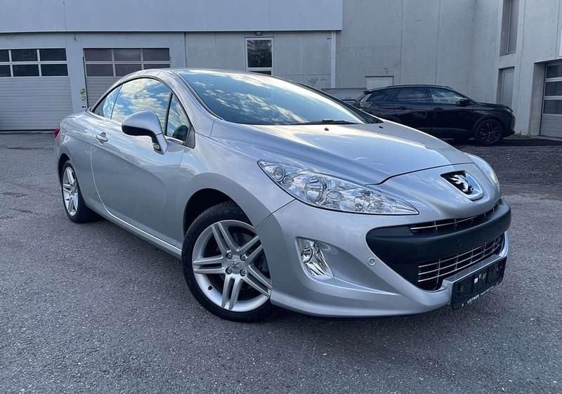 Gebraucht Peugeot 308 CC Active 150 PS (110 kW) 2010 Silber Cabrio