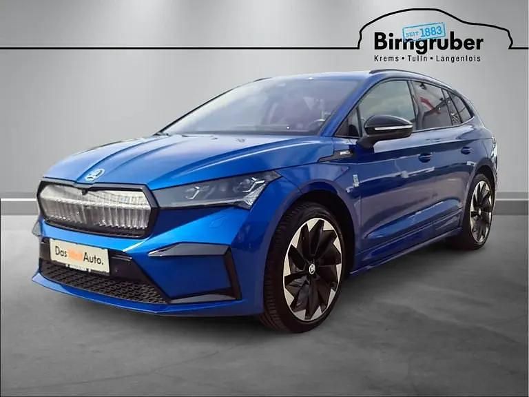 Mittelblau metallic Gebraucht 2021 Skoda Enyaq iV SportLine SUV | € 35.870 (Teuer) - Bild 1/4