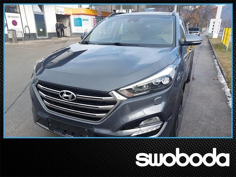 Gebraucht Hyundai Tucson 177 PS (130 kW) 2016 Grau SUV