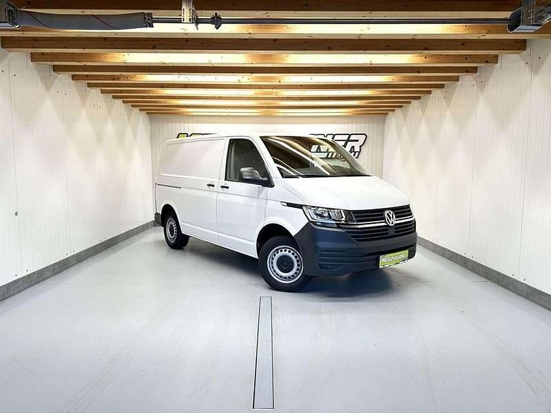 Gebraucht VW T6.1 150 PS (110 kW) 2021 Weiß Van