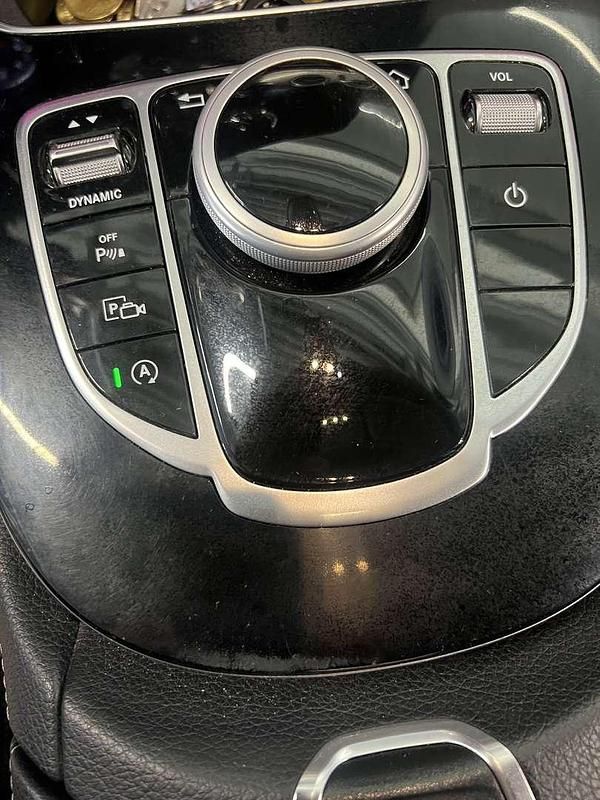 Gebraucht Mercedes E220 Avantgarde 194 PS (142 kW) 2017 Limousine