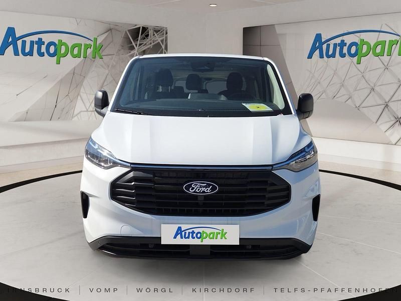 Neu Ford Transit Custom Trend 136 PS (100 kW) 2025 Weiß Van
