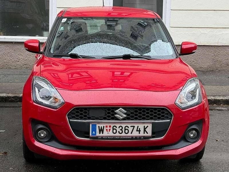 Gebraucht Suzuki Swift 111 PS (81 kW) 2019 Rot Kleinwagen