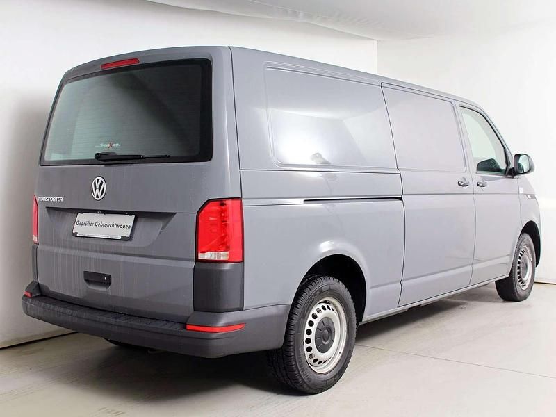 Gebraucht VW T6.1 150 PS (110 kW) 2021 Grau Van