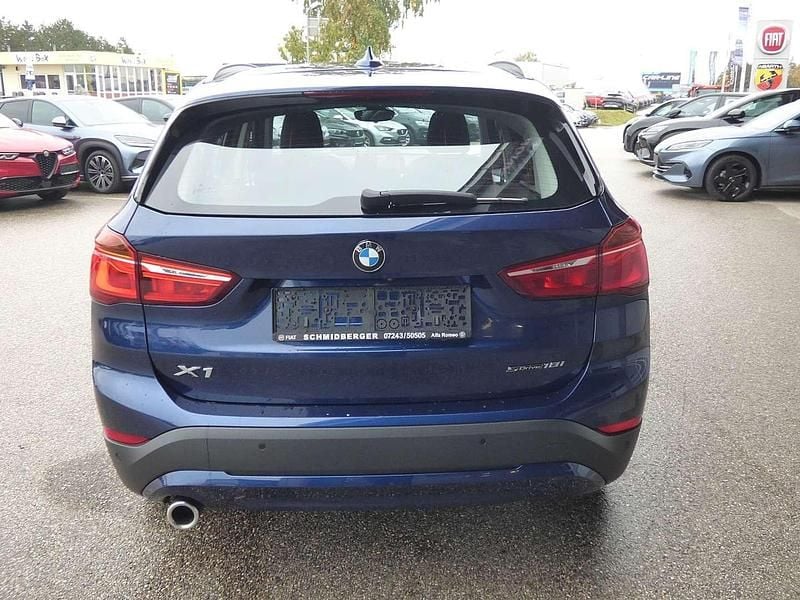 Gebraucht BMW X1 Performance 140 PS (102 kW) 2020 Blau SUV