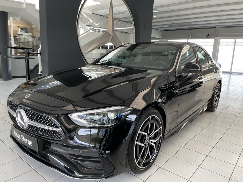 Schwarz Gebraucht 2024 Mercedes C300 AMG line Limousine | € 47.990 - Bild 1/4