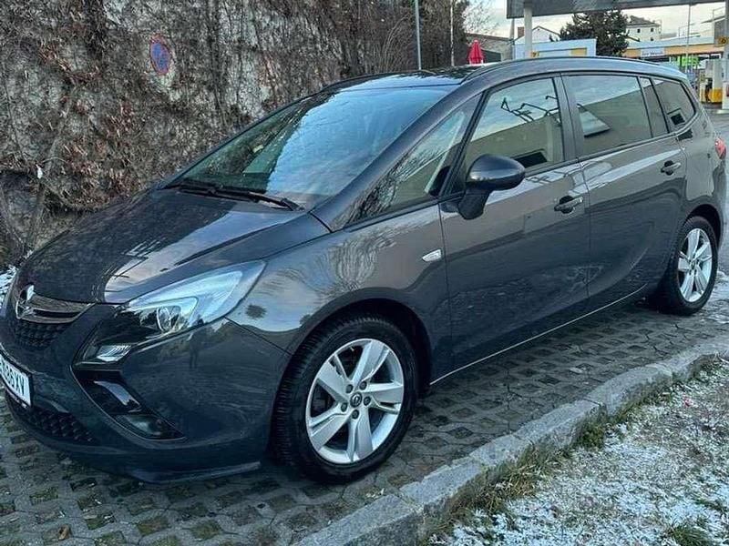 Gebraucht Opel Zafira Tourer Edition 140 PS (102 kW) 2015 Grau Van / Kleinbus