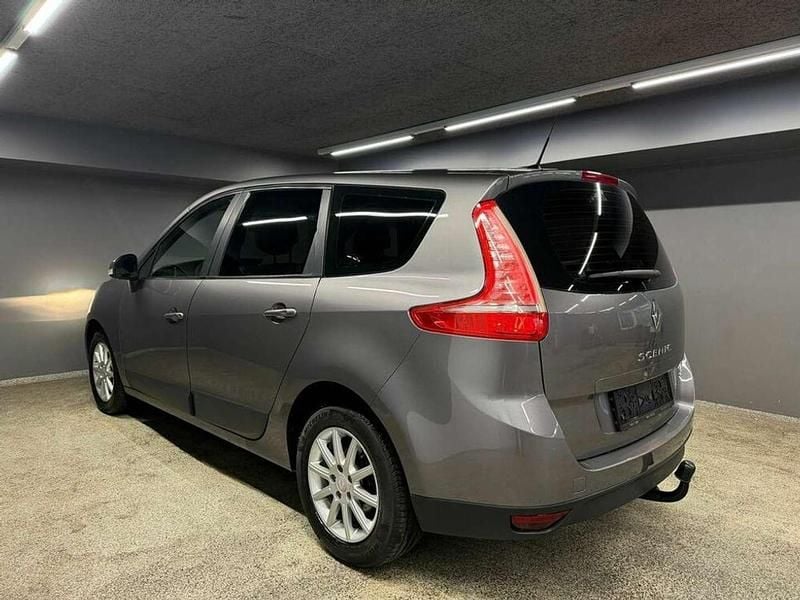 Gebraucht Renault Scénic III 110 PS (80 kW) 2012 Grau Van / Kleinbus