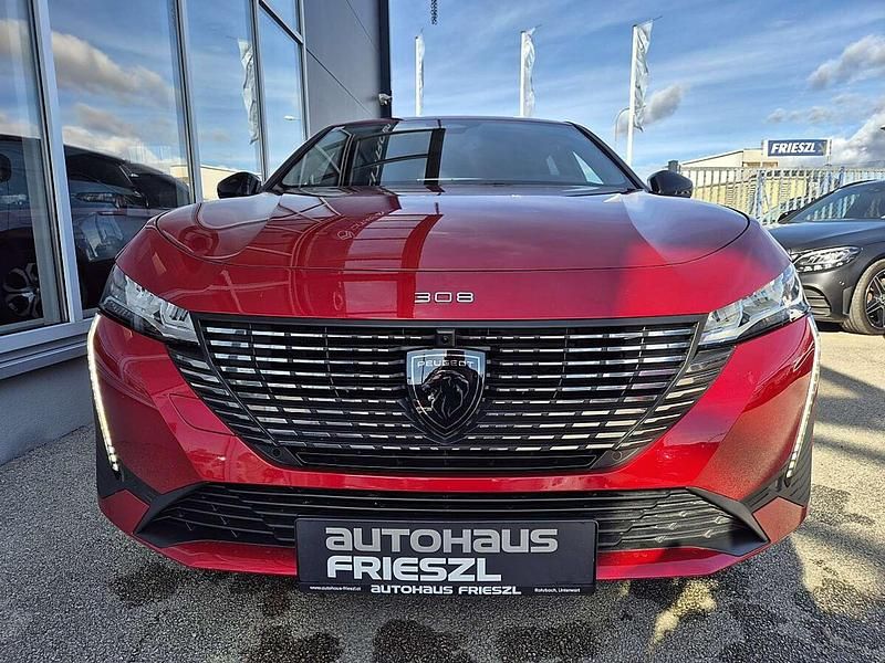 Gebraucht Peugeot 308 SW Allure 131 PS (96 kW) 2025 Rot Kombi