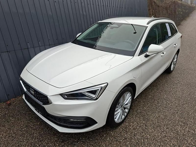 Weiß Neu 2025 Seat Leon Style Kombi | € 31.475 (Fairer Preis) - Bild 1/4