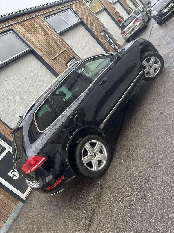 Gebraucht VW Touareg Sport 245 PS (180 kW) 2013 SUV