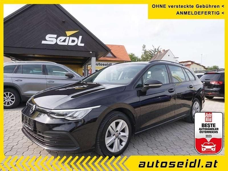Gebraucht VW Golf VIII Life 150 PS (110 kW) 2021 Schwarz Kombi