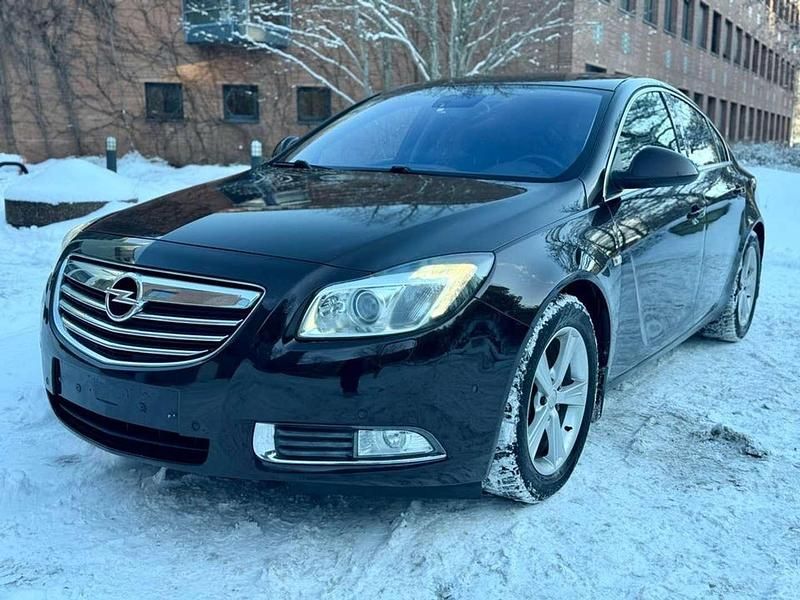 Gebraucht Opel Insignia 110 PS (80 kW) 2012 Kombi