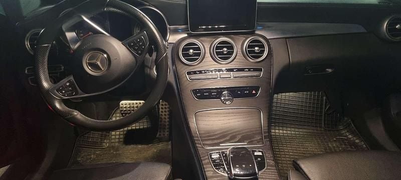 Gebraucht Mercedes C180 AMG line 156 PS (114 kW) 2015 Kombi