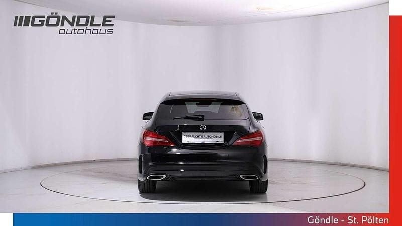 Gebraucht Mercedes CLA180 Shooting Brake AMG line 122 PS (89 kW) 2019 Schwarz Kombi