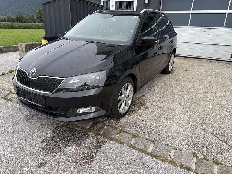 Gebraucht 2015 Skoda Fabia Style Kleinwagen | € 7.500 (Fairer Preis) - Bild 1/4