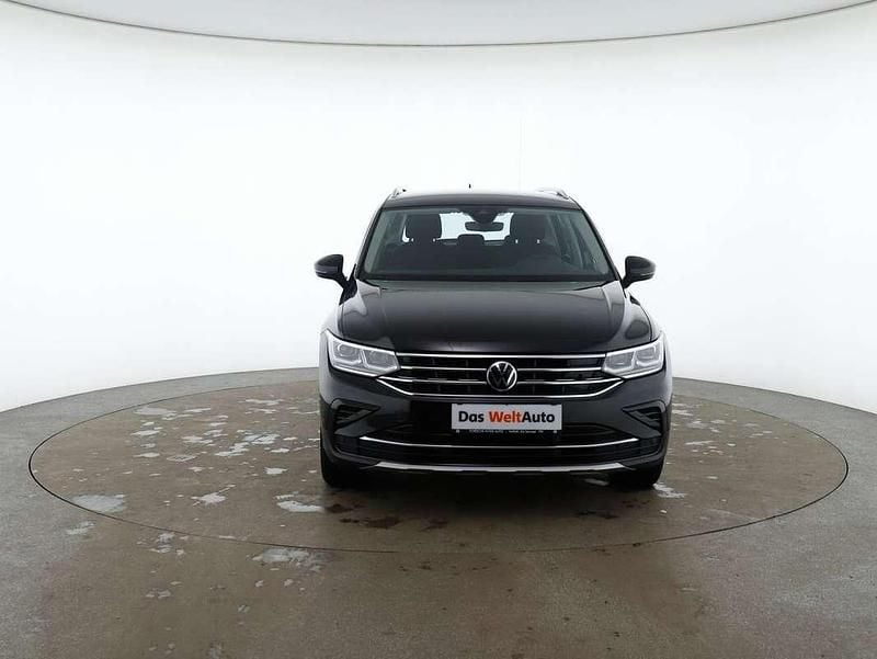Gebraucht VW Tiguan Elegance 150 PS (110 kW) 2022 Schwarz SUV