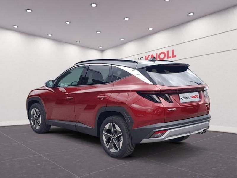 Neu Hyundai Tucson GO! 160 PS (117 kW) 2025 Ultimate red / schwa SUV