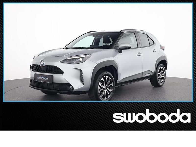 Shimmering silver silber Neu 2025 Toyota Yaris Cross Active SUV | € 28.990 (Fairer Preis) - Bild 1/4