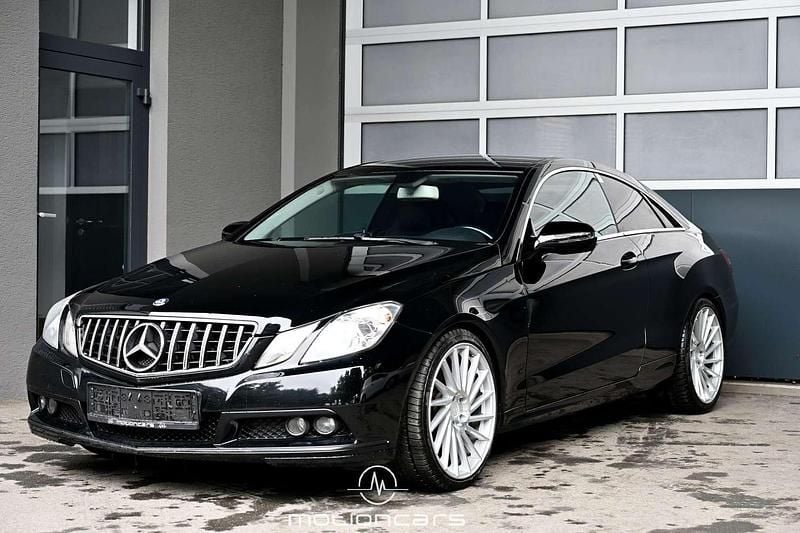 Gebraucht Mercedes E350 231 PS (169 kW) 2009 Schwarz Coupé