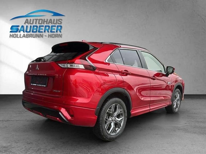 Gebraucht Mitsubishi Eclipse Cross 98 PS (72 kW) 2023 Rot SUV