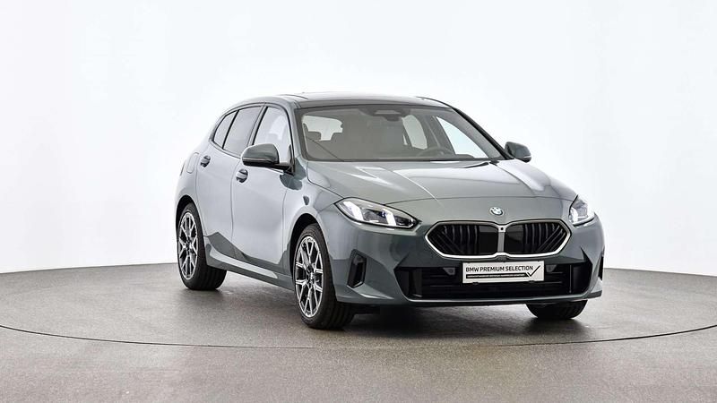 Gebraucht BMW 120 Efficient Dynamics 170 PS (125 kW) 2024 Grün Kleinwagen