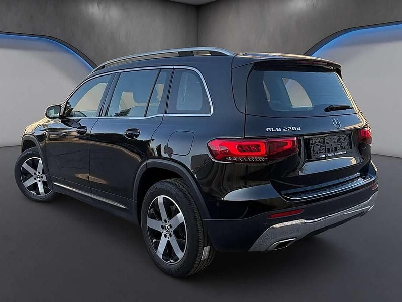 Gebraucht Mercedes GLB220 190 PS (139 kW) 2023 Schwarz SUV
