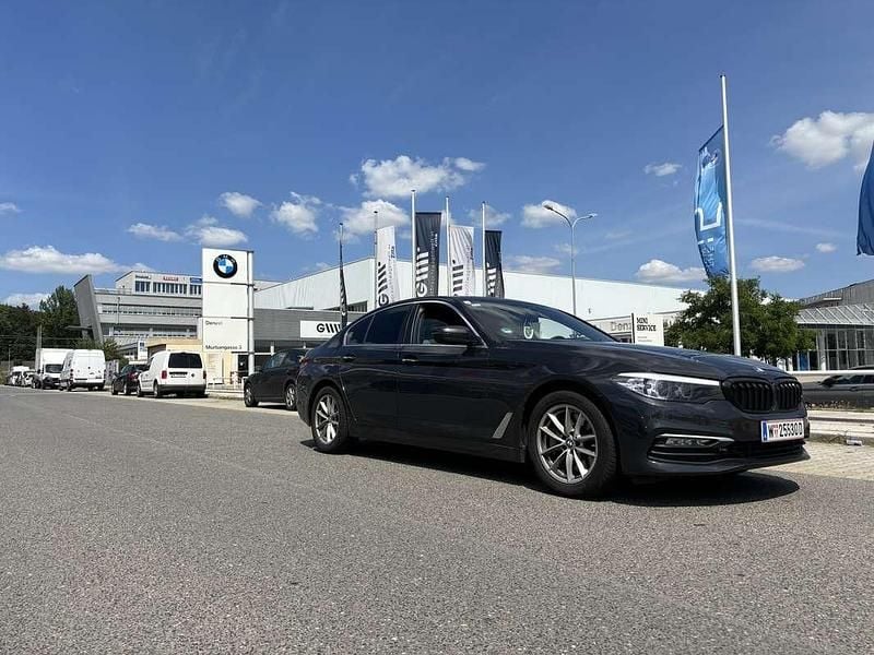 Gebraucht BMW 530 265 PS (194 kW) 2017 Limousine