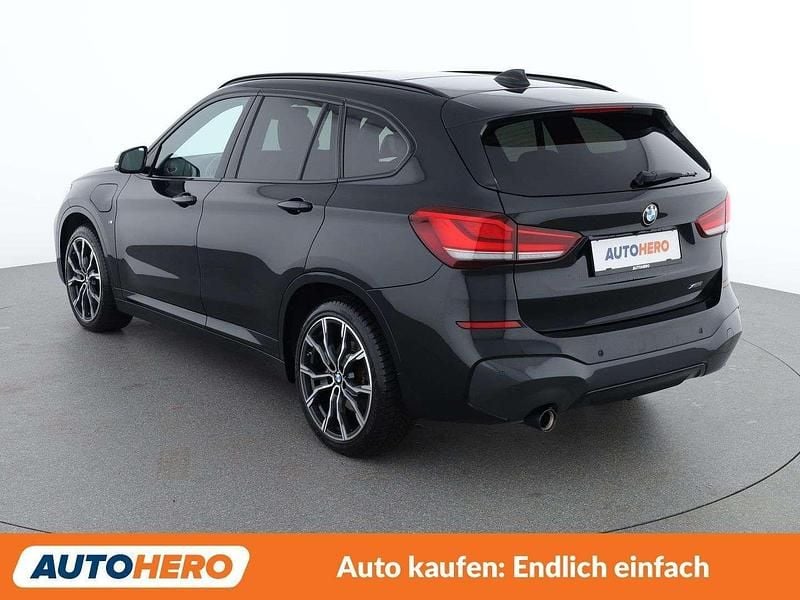 Gebraucht BMW X1 M Sport 220 PS (161 kW) 2021 Schwarz SUV