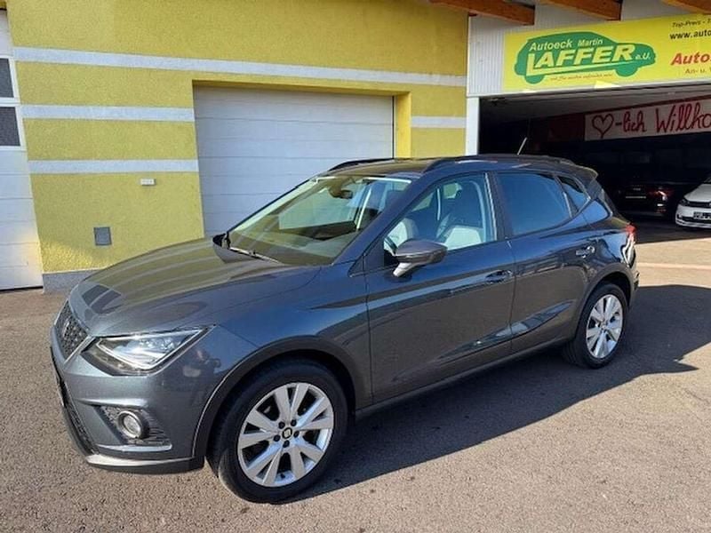Grau Gebraucht 2019 Seat Arona Style SUV | € 13.999 (Fairer Preis) - Bild 1/4