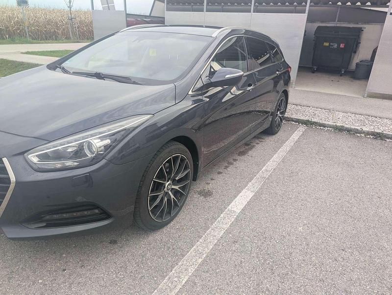 Gebraucht Hyundai i40 Style 141 PS (103 kW) 2017 Kombi