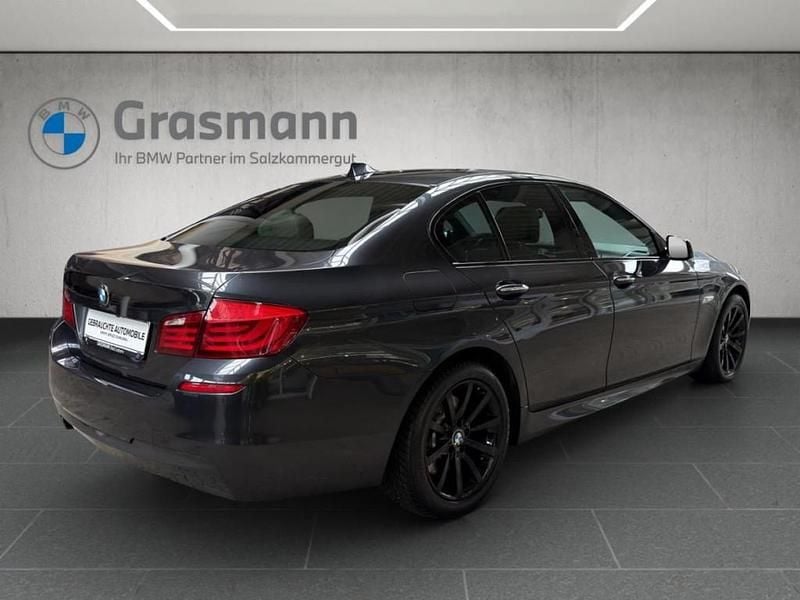 Gebraucht BMW 530 Efficient Dynamics 258 PS (189 kW) 2013 Grau Limousine