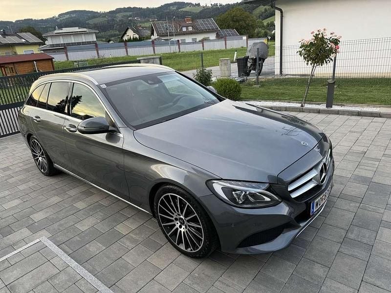 Gebraucht Mercedes C200 Avantgarde 136 PS (100 kW) 2017 Kombi