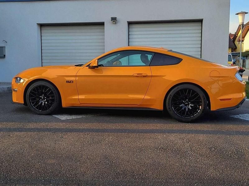 Gebraucht Ford Mustang GT 450 PS (330 kW) 2018 Orange Coupé
