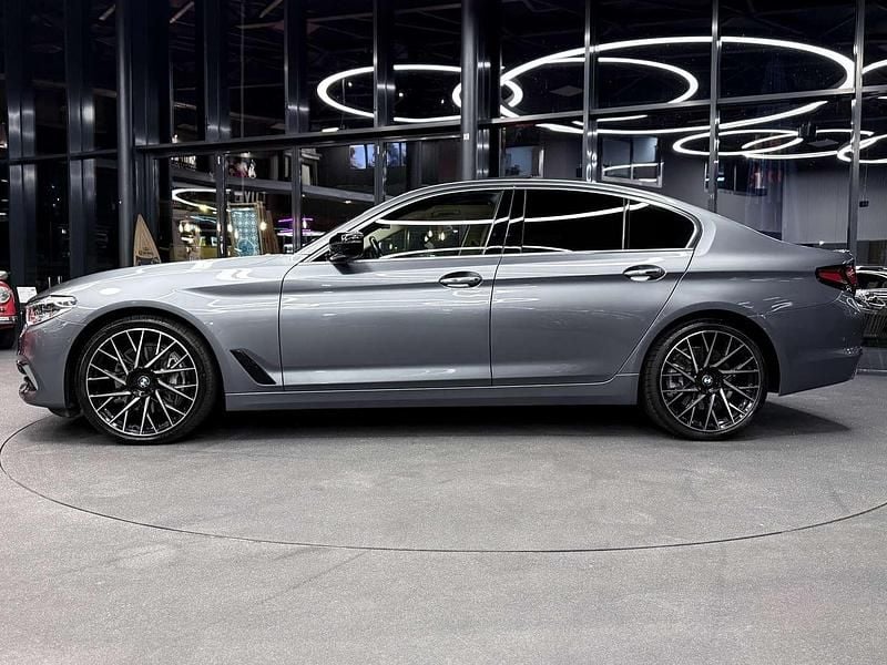 Gebraucht BMW 540 Luxury Line 340 PS (250 kW) 2017 Silber Limousine