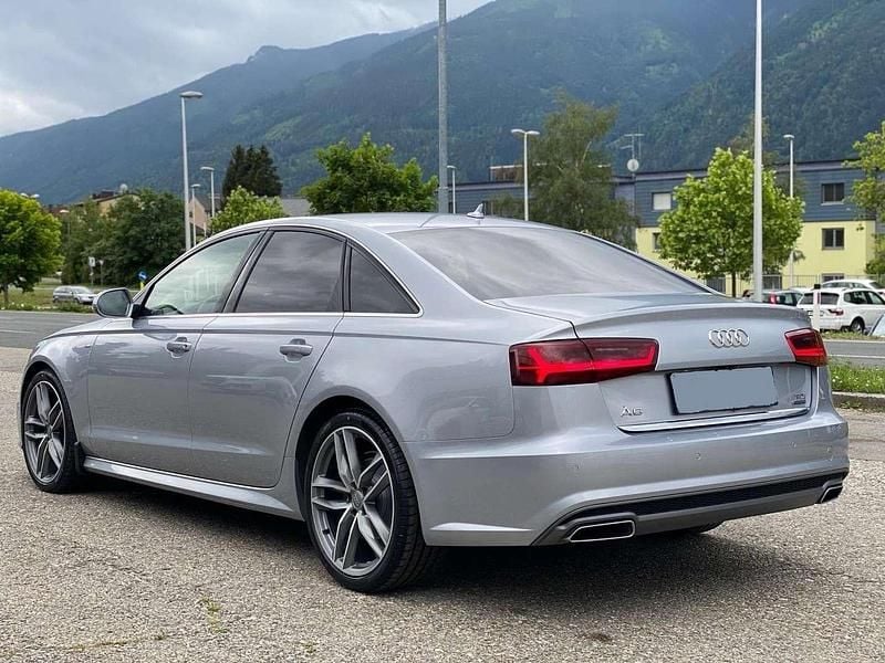 Silber Gebraucht 2018 Audi A6 S-Line Limousine | € 29.950 (Fairer Preis) - Bild 1/4