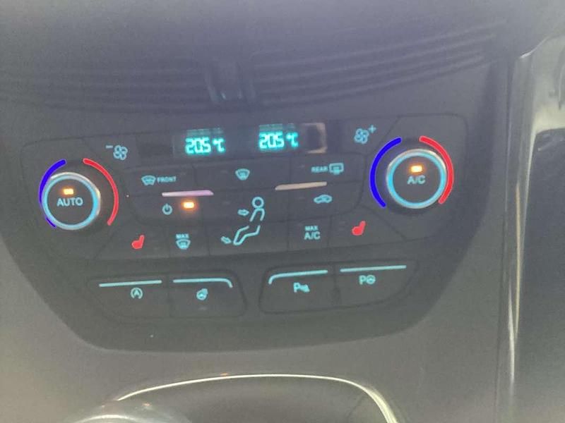 Gebraucht Ford Kuga Titanium 120 PS (88 kW) 2017 Silber SUV