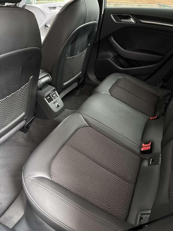 Gebraucht Audi A3 Design 116 PS (85 kW) 2019 Schwarz Limousine