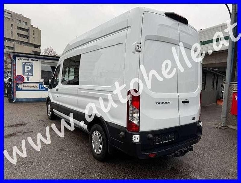 Gebraucht Ford Transit 131 PS (96 kW) 2019 Weiß Van