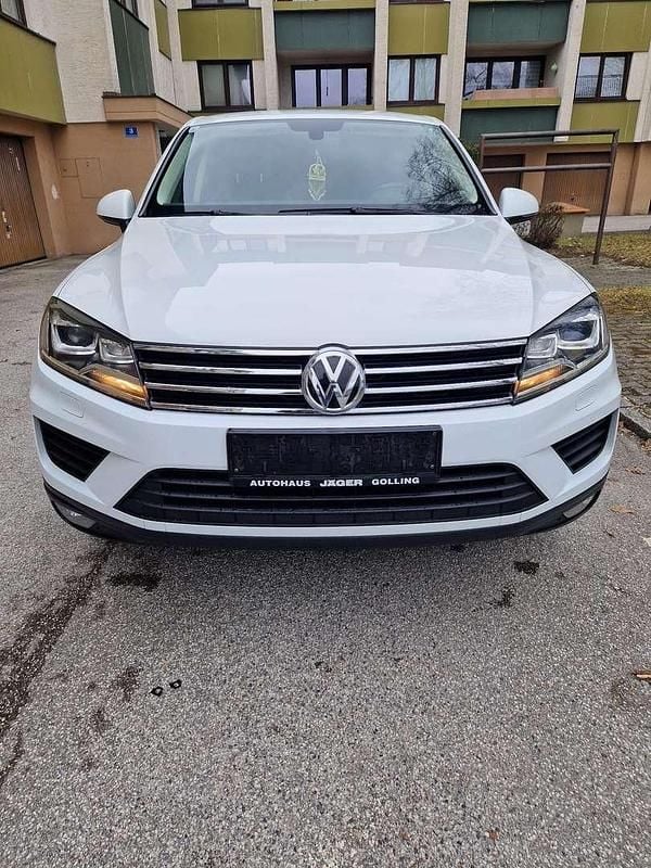 Gebraucht VW Touareg 204 PS (150 kW) 2016 SUV