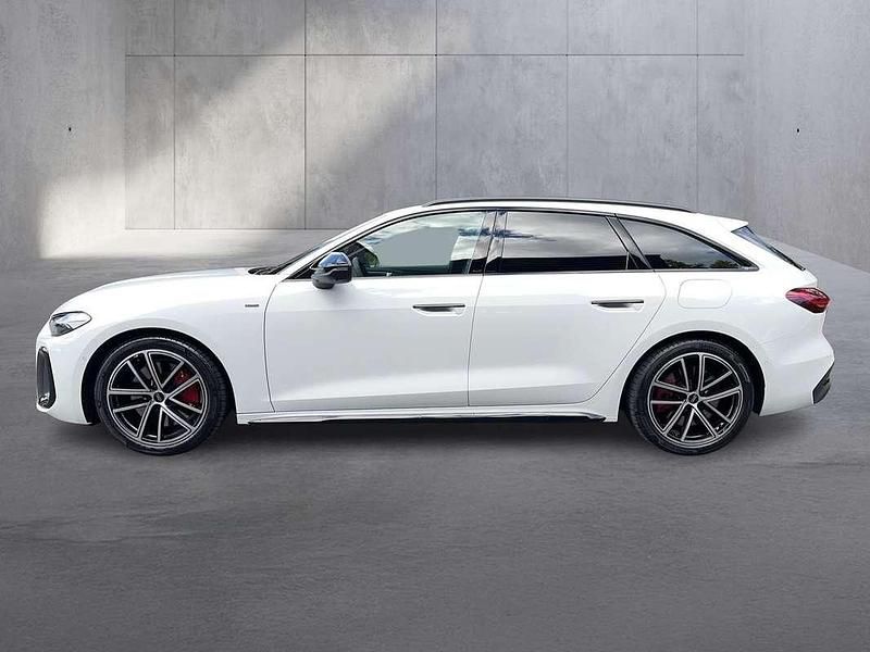 Gebraucht Audi A5 Ambiente 367 PS (269 kW) 2025 Weiss  normal Coupé