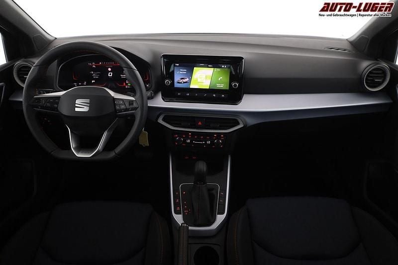 Neu Seat Arona FR 150 PS (110 kW) 2025 Magnetic grau metallic SUV