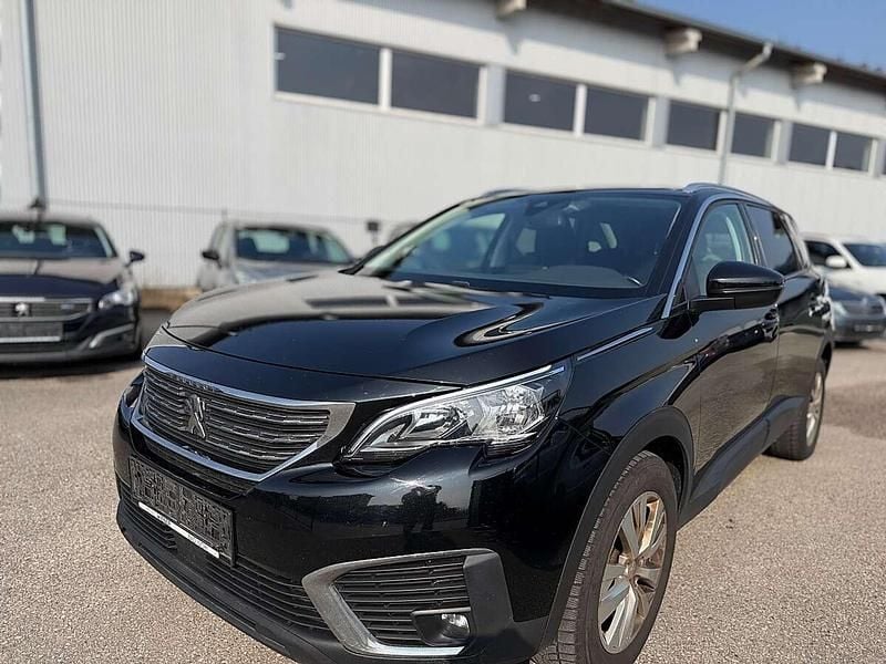 Gebraucht Peugeot 5008 131 PS (96 kW) 2019 Schwarz SUV